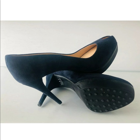 NEW TOD’S NAVY SUEDE PERP TOE PUMPS W DRIVER SOLE - Picture 6 of 6